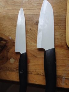 Kay Hendry @ https://www.flickr.com/photos/hendry/7944267410/ two knives on wood block needing sharpening